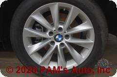 Vehicle photo 7