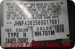 Vehicle photo 12