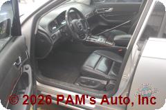 Vehicle photo 8