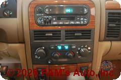 Vehicle photo 10
