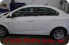 Vehicle photo 6