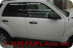Vehicle photo 3