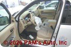 Vehicle photo 8