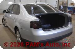 Vehicle photo 5