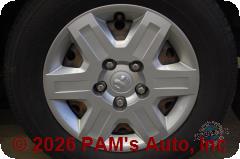 Vehicle photo 7