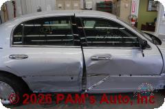 Vehicle photo 3