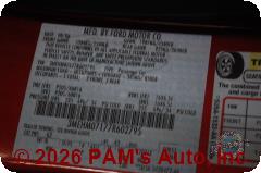 Vehicle photo 12