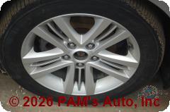 Vehicle photo 7