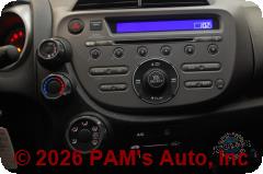 Vehicle photo 10