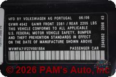 Vehicle photo 12