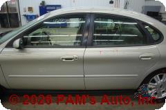 Vehicle photo 6