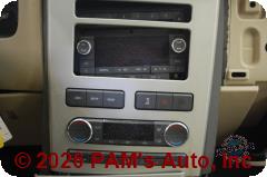 Vehicle photo 10