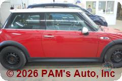 Vehicle photo 3