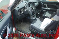 Vehicle photo 8