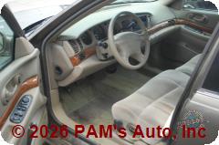 Vehicle photo 8