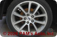 Vehicle photo 7