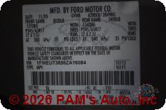 Vehicle photo 12