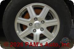 Vehicle photo 7