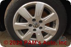 Vehicle photo 7