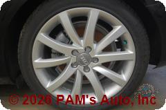 Vehicle photo 7