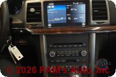 Vehicle photo 10
