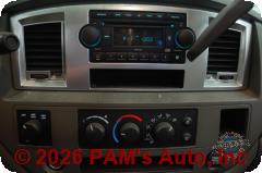 Vehicle photo 10