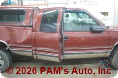 Vehicle photo 3