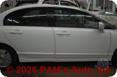 Vehicle photo 3