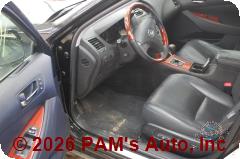 Vehicle photo 8
