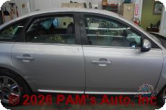 Vehicle photo 3