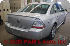 Vehicle photo 4