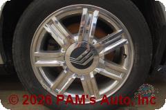 Vehicle photo 7