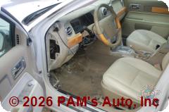 Vehicle photo 8