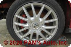 Vehicle photo 7