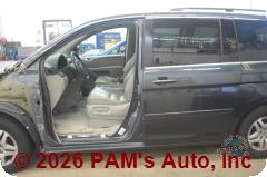 Vehicle photo 6