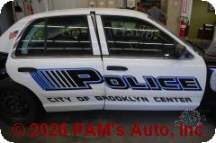 Vehicle photo 3
