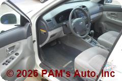 Vehicle photo 8