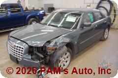 Vehicle photo 6