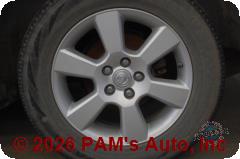 Vehicle photo 7