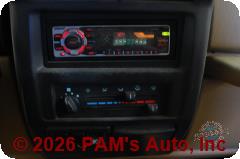 Vehicle photo 10