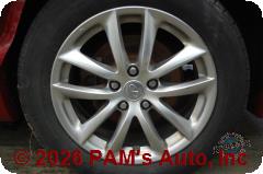 Vehicle photo 7