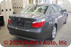 Vehicle photo 4