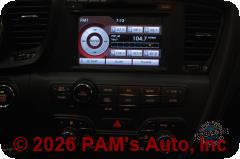 Vehicle photo 10