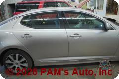 Vehicle photo 3