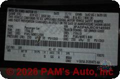 Vehicle photo 12