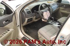 Vehicle photo 8