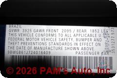Vehicle photo 12