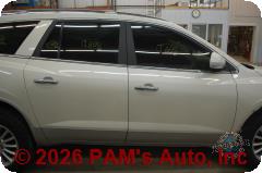 Vehicle photo 3