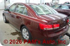 Vehicle photo 5