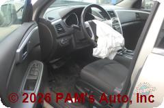 Vehicle photo 8